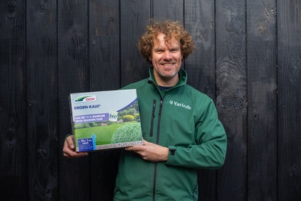 Gartenkalk – Bio-Kalk für Rasen, Schmetterlingsstrauch, Clematis, Traube, Lavendel, Rosen und mehr – DCM